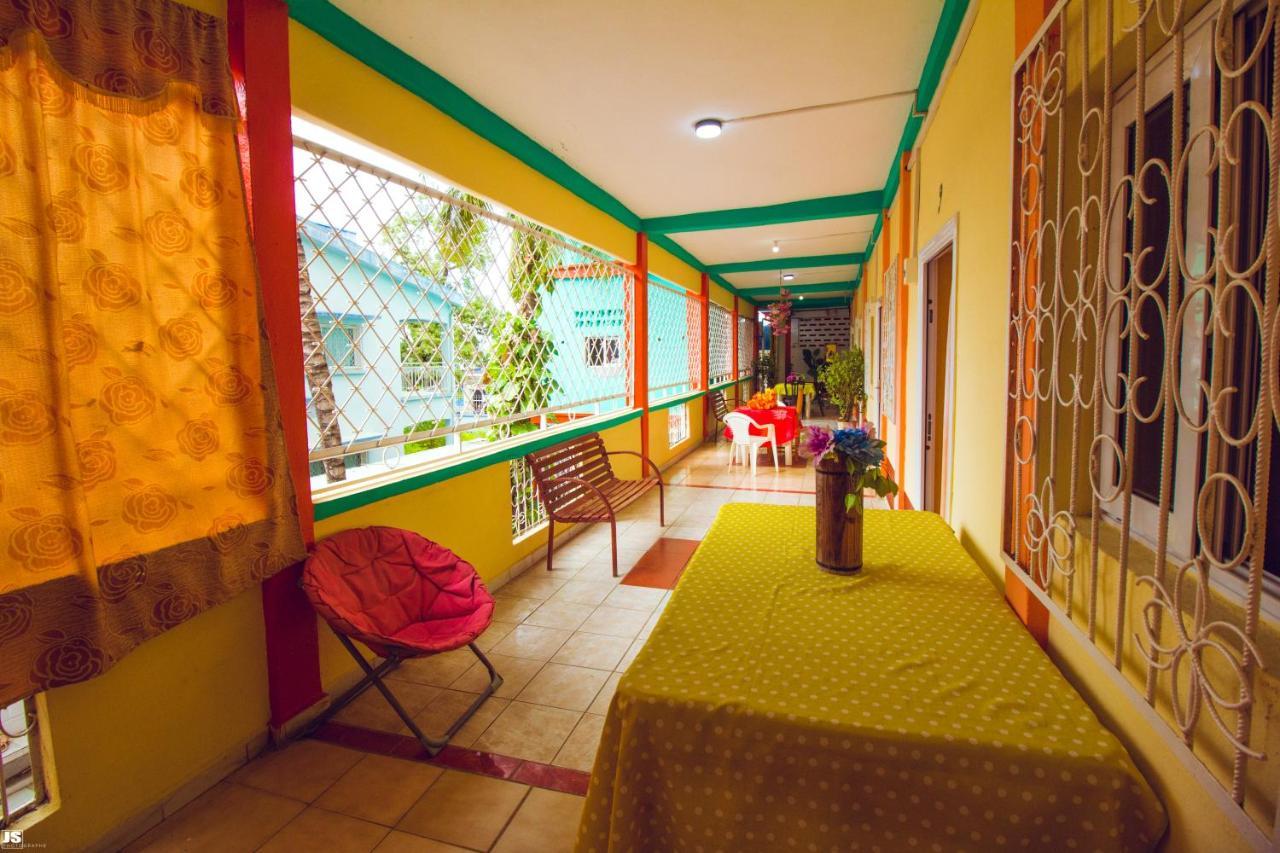 Hotel National Ambilobe 外观 照片