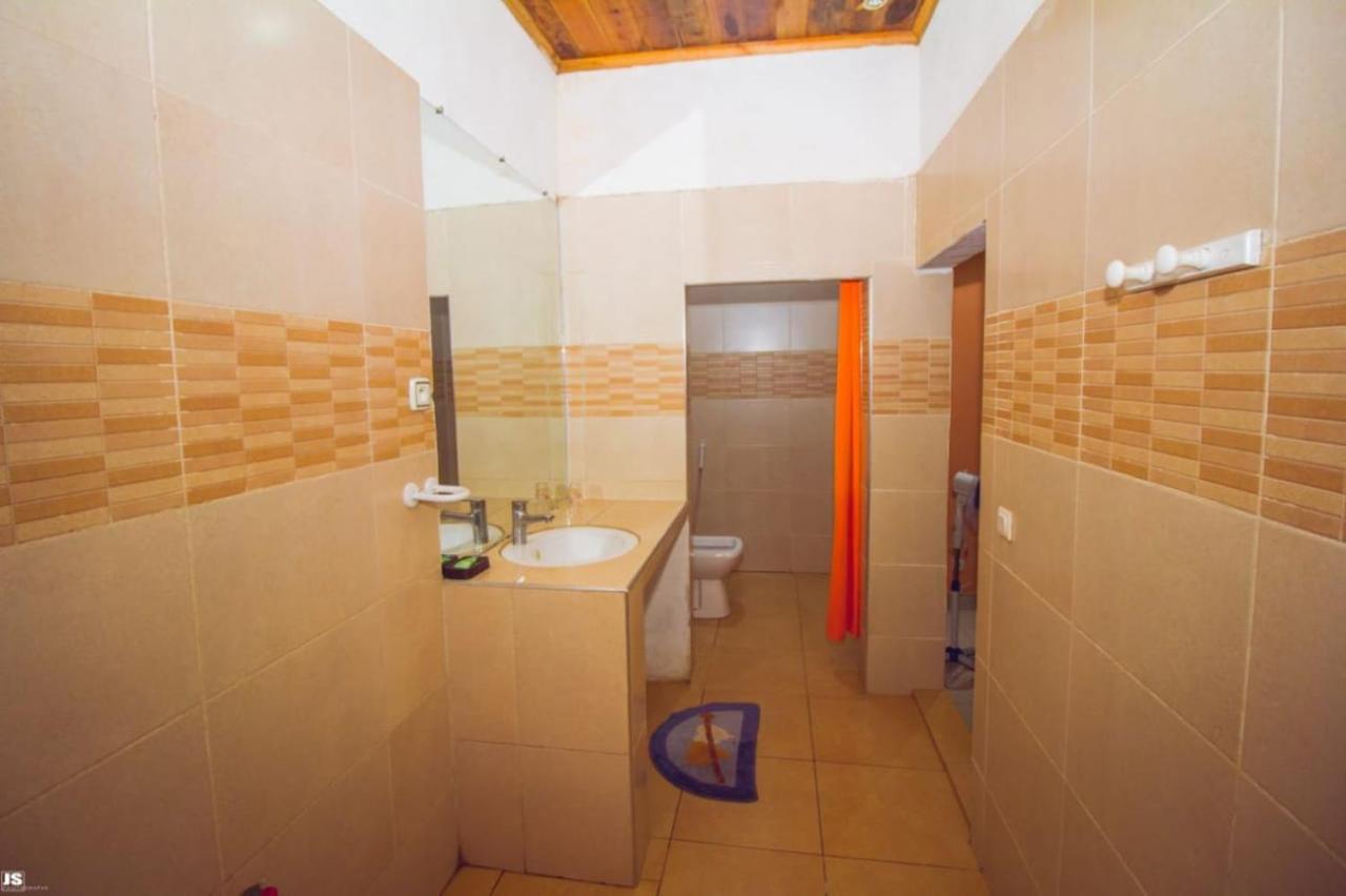 Hotel National Ambilobe 外观 照片